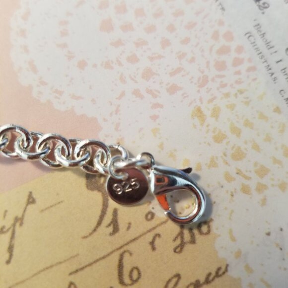 Silver Plated inchGuess inch Bracelet - Picture 3 of 4